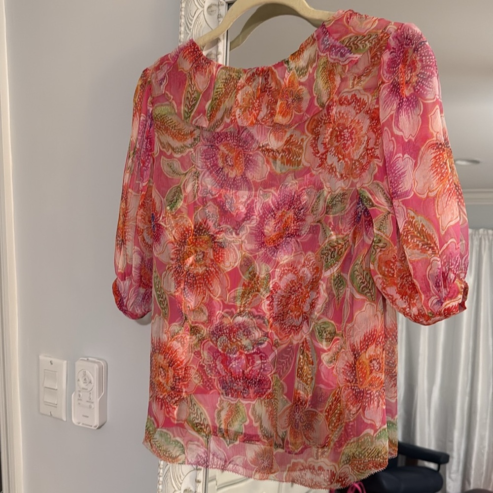 Jade by Johnny Was Marcia Ruffle Blouse with matching camisole, size small w tag - Picture 5 of 10